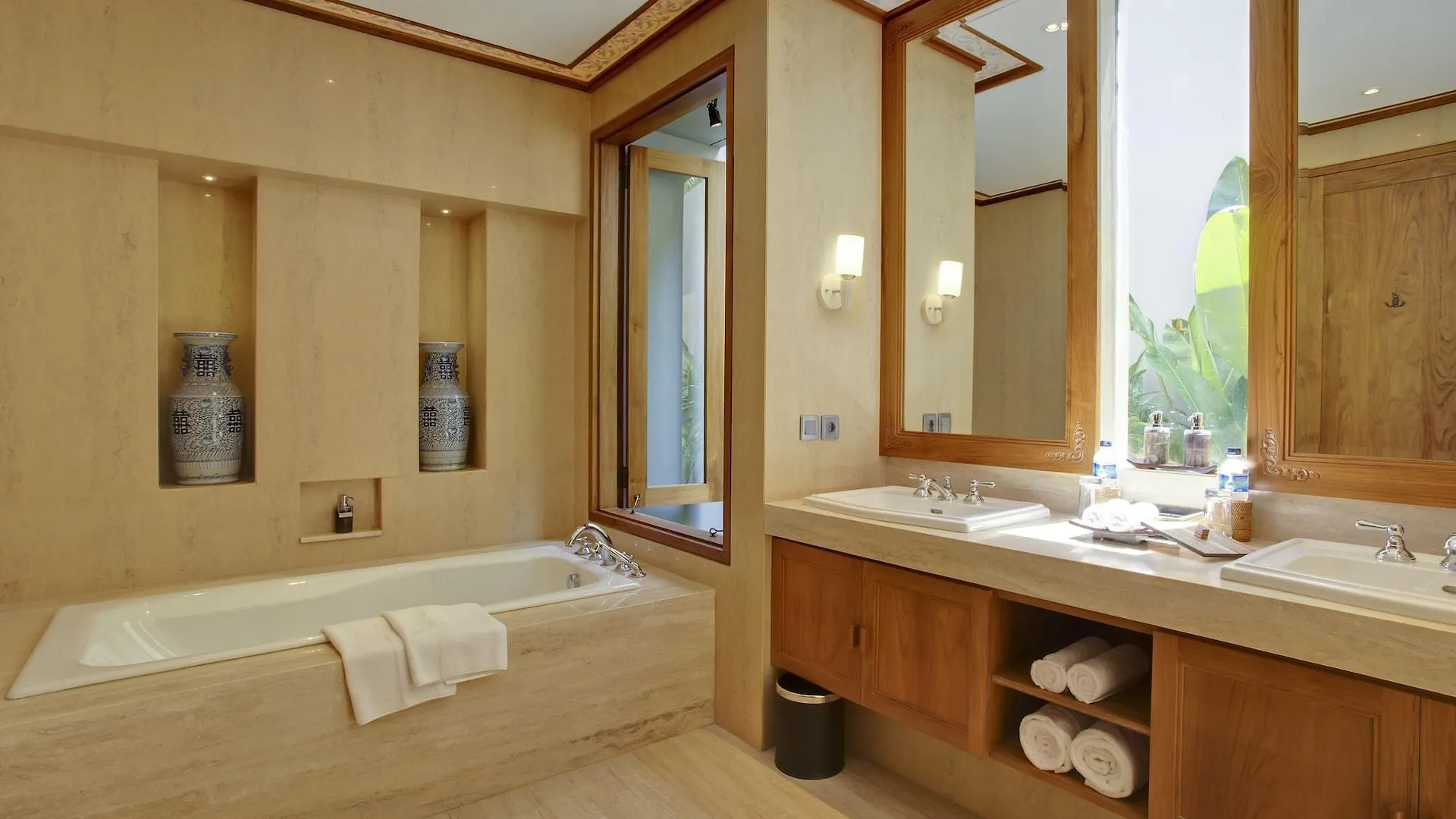 Koenokoeni Villa Seminyak  Indonesia