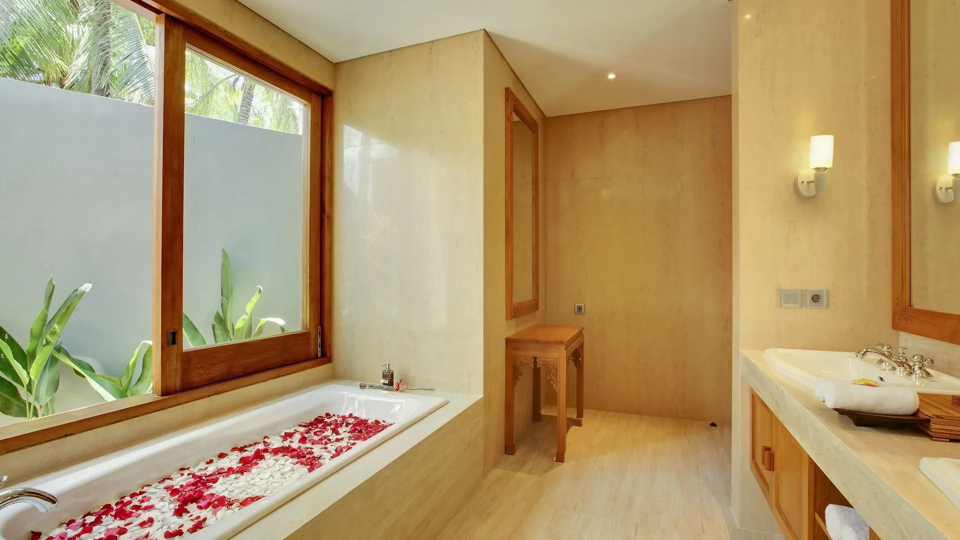Koenokoeni Villa Seminyak  Indonesia