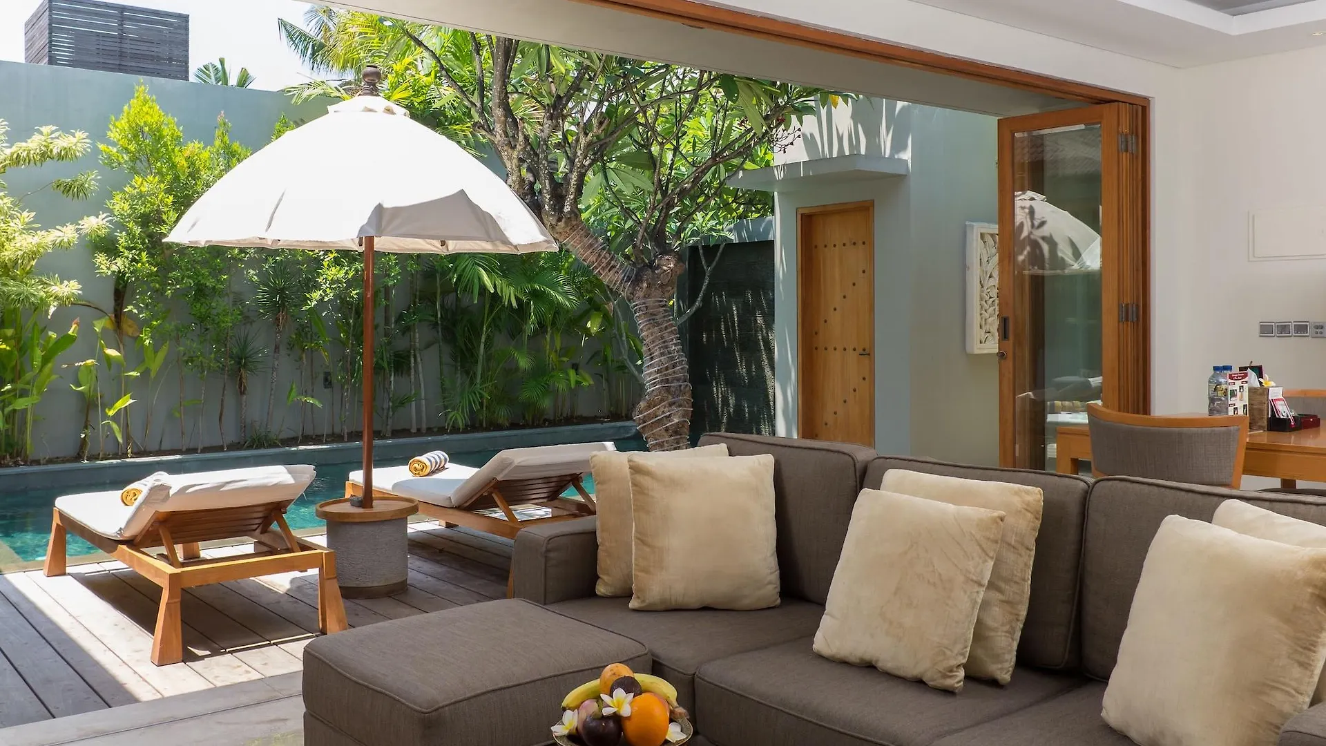 Koenokoeni Villa Seminyak  Seminyak (Bali)