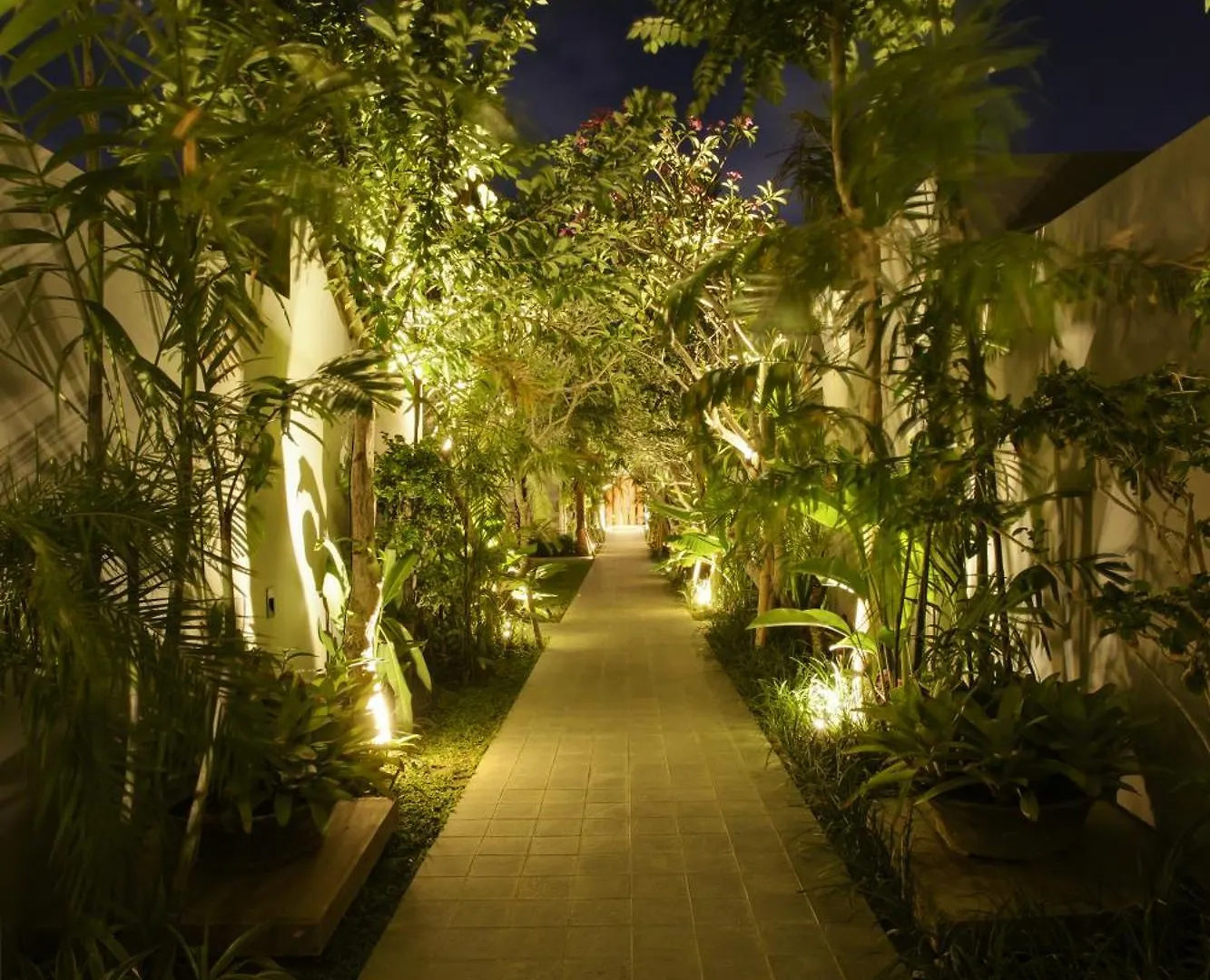 Koenokoeni Villa Seminyak  0*, Seminyak (Bali)