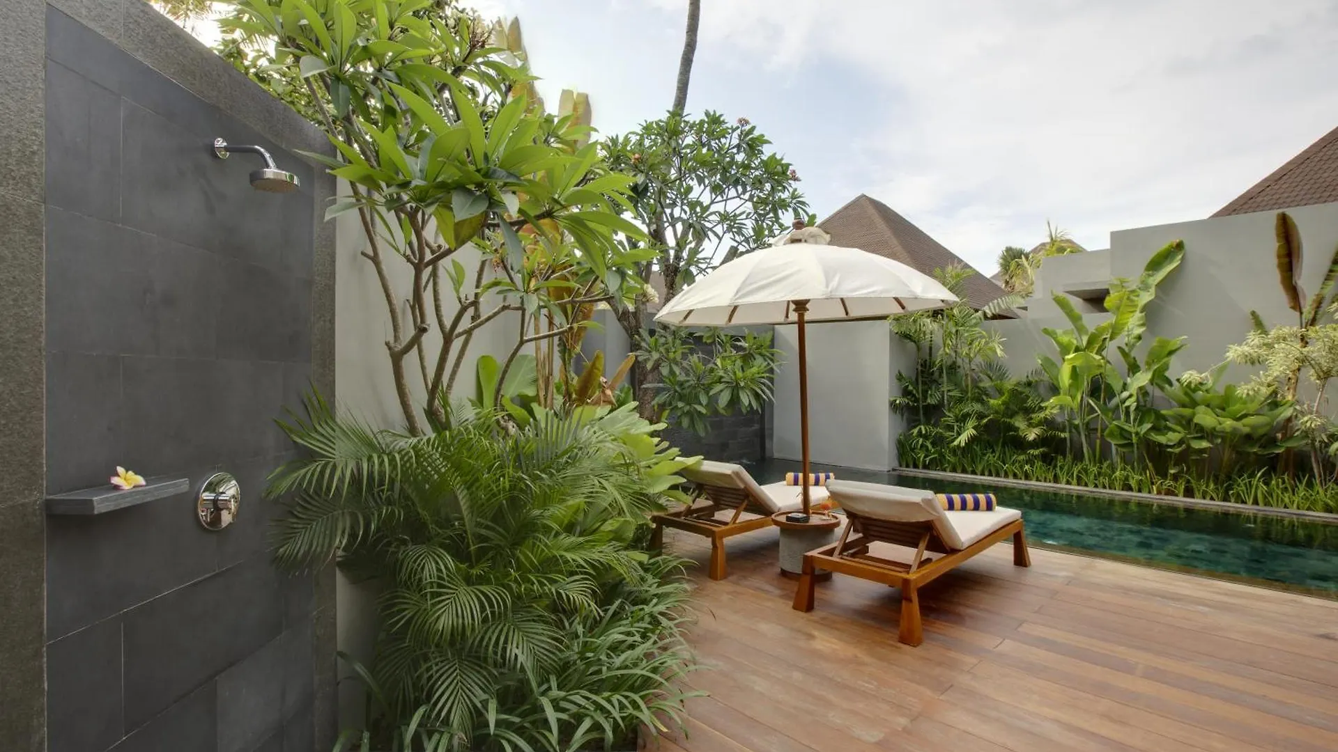 Koenokoeni Villa Seminyak  Indonesia