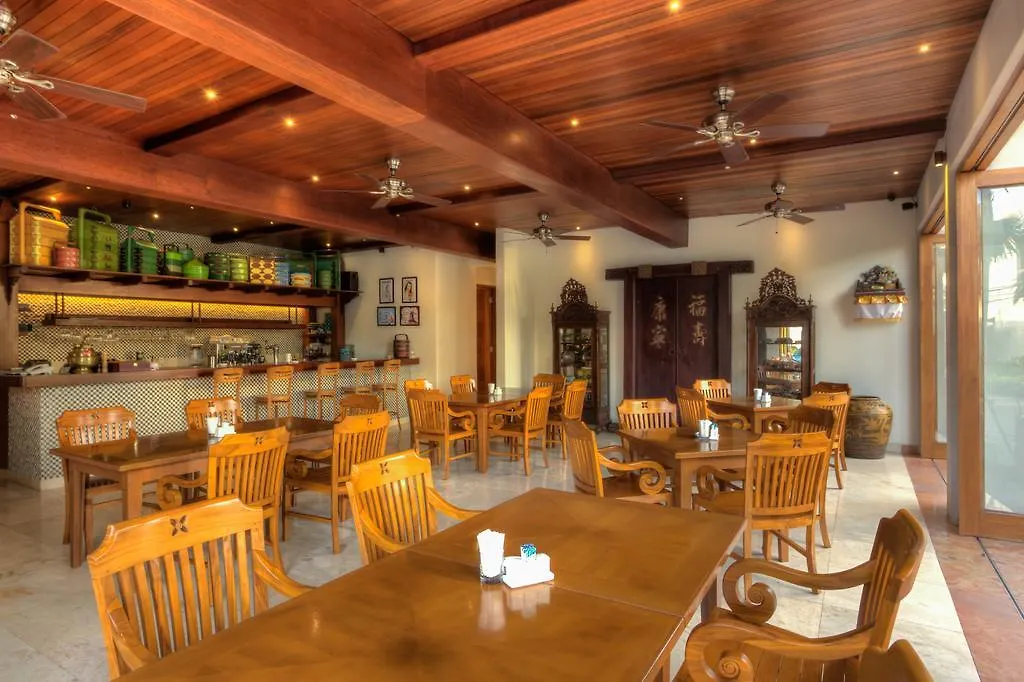Koenokoeni Villa Seminyak  Seminyak (Bali)