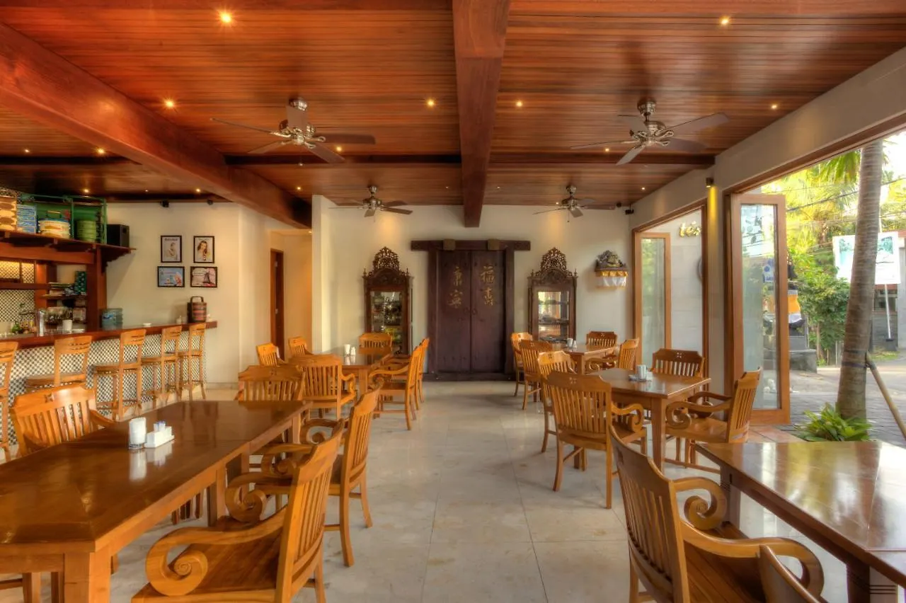 Koenokoeni Villa Seminyak